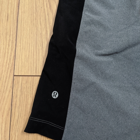 Lululemon Namaste at the Beach Shorts - Picture 3 of 8